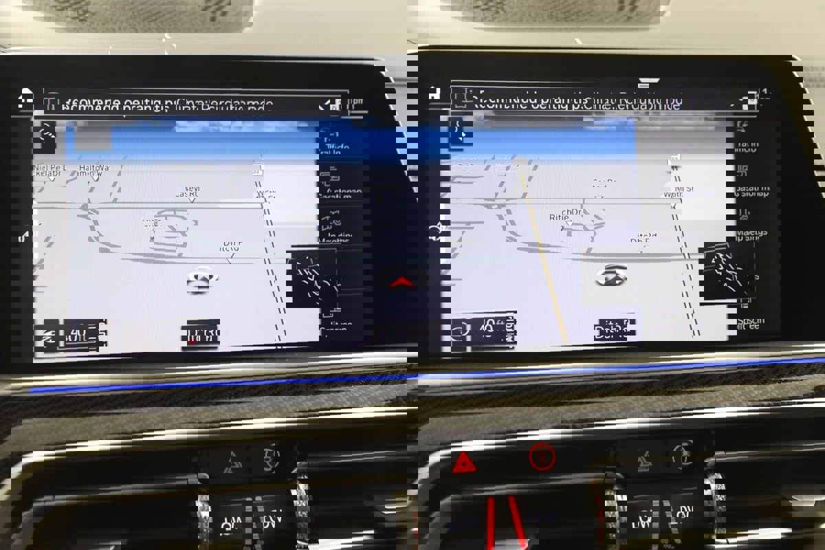 Used 2021 BMW X5 M w/ Competition Package image 9