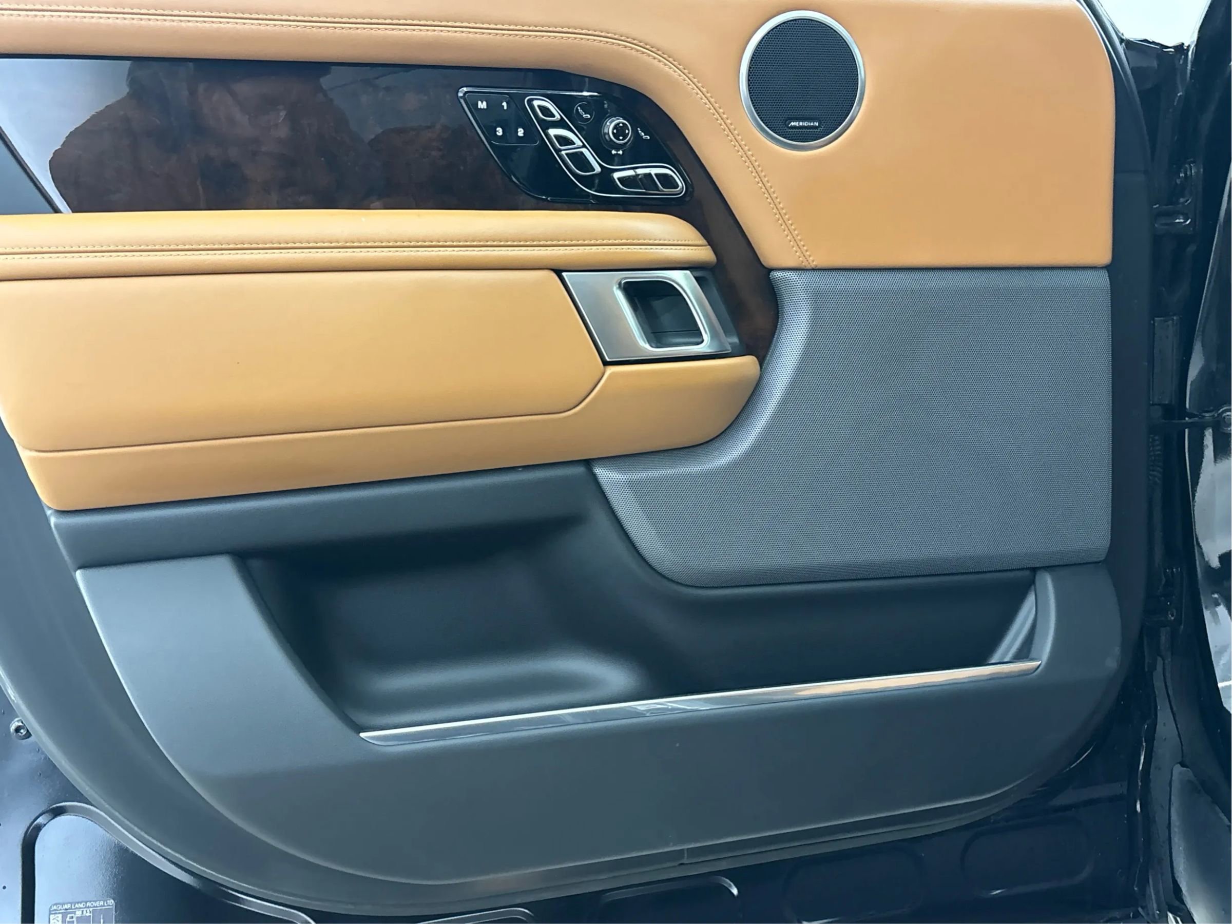 Used 2019 Land Rover Range Rover Autobiography AWD/4WD image 26