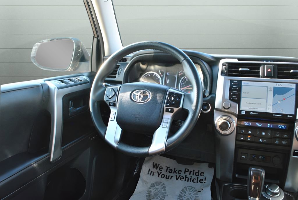 Used 2021 Toyota 4Runner Limited image 23