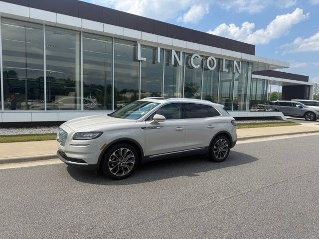 Used 2023 Lincoln Nautilus Reserve w/ Equipment Group 201A FWD image 1