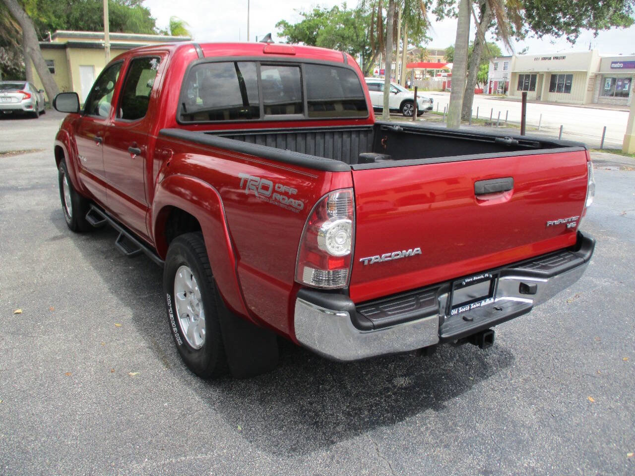 Used 2013 Toyota Tacoma PreRunner w/ TRD Off-Road Pkg RWD image 8