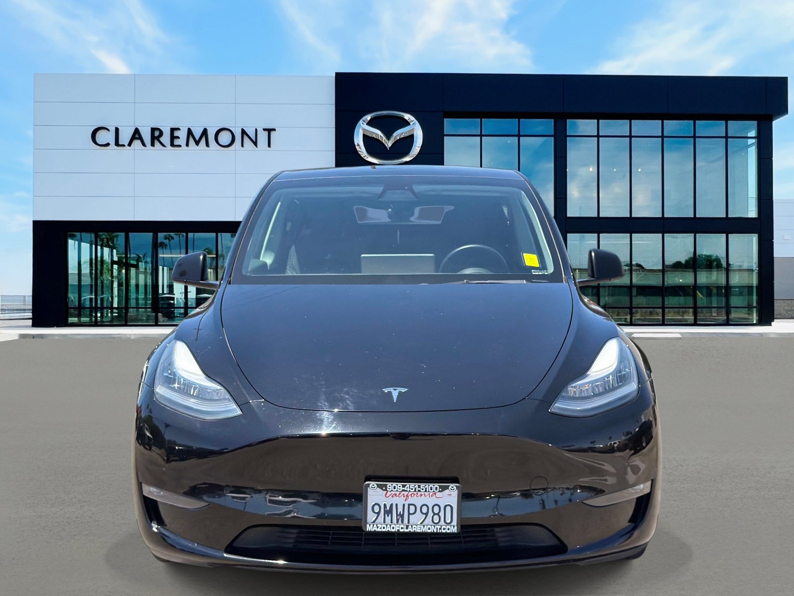 Used 2021 Tesla Model Y Long Range AWD/4WD image 2