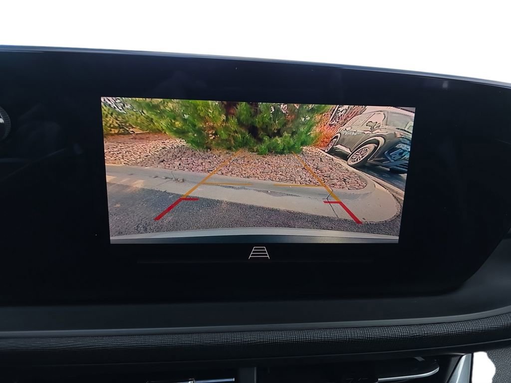 Used 2024 Buick Envista Preferred w/ Advanced Safety Package image 20