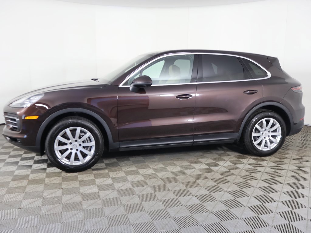 Used 2022 Porsche Cayenne image 22