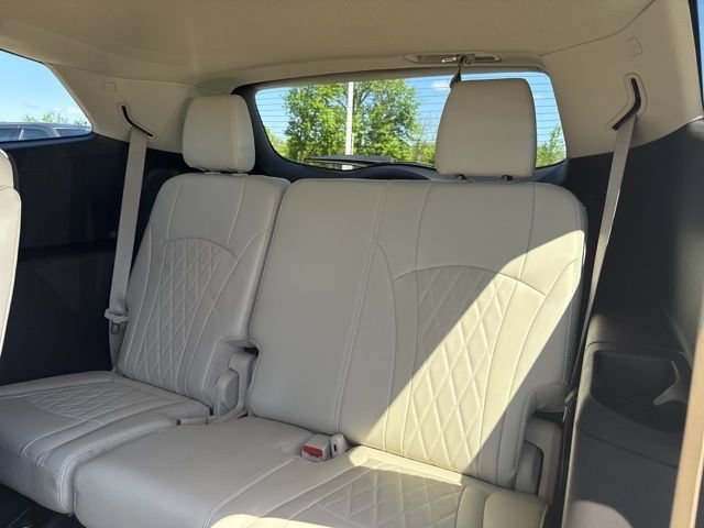 Used 2024 Buick Enclave Avenir w/ Avenir Technology Package AWD/4WD image 42