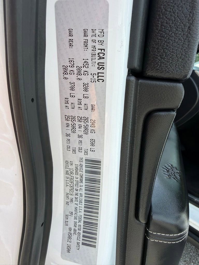 Used 2015 Jeep Grand Cherokee Limited w/ Luxury Group II image 26