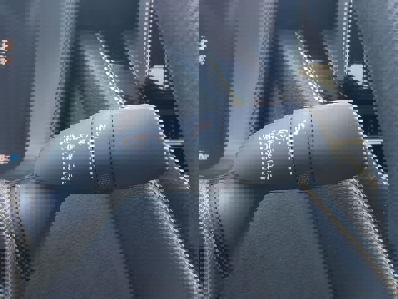 Used 2022 Toyota Corolla LE image 23