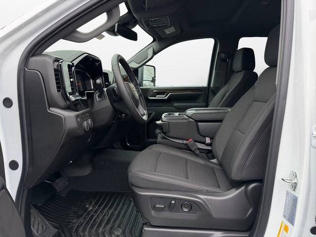 New 2026 Chevrolet Silverado 3500 LT w/ All Star Edition image 9