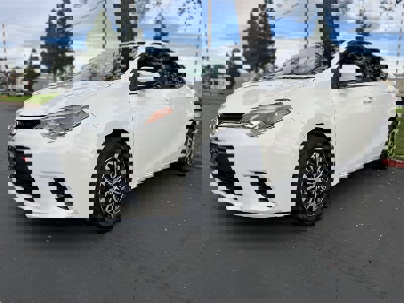 Used 2016 Toyota Corolla L FWD image 7