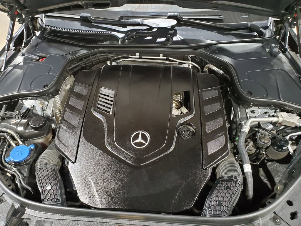Used 2018 Mercedes-Benz S 560 4MATIC Sedan image 53