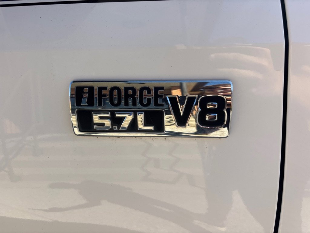 Used 2014 Toyota Tundra SR5 image 6