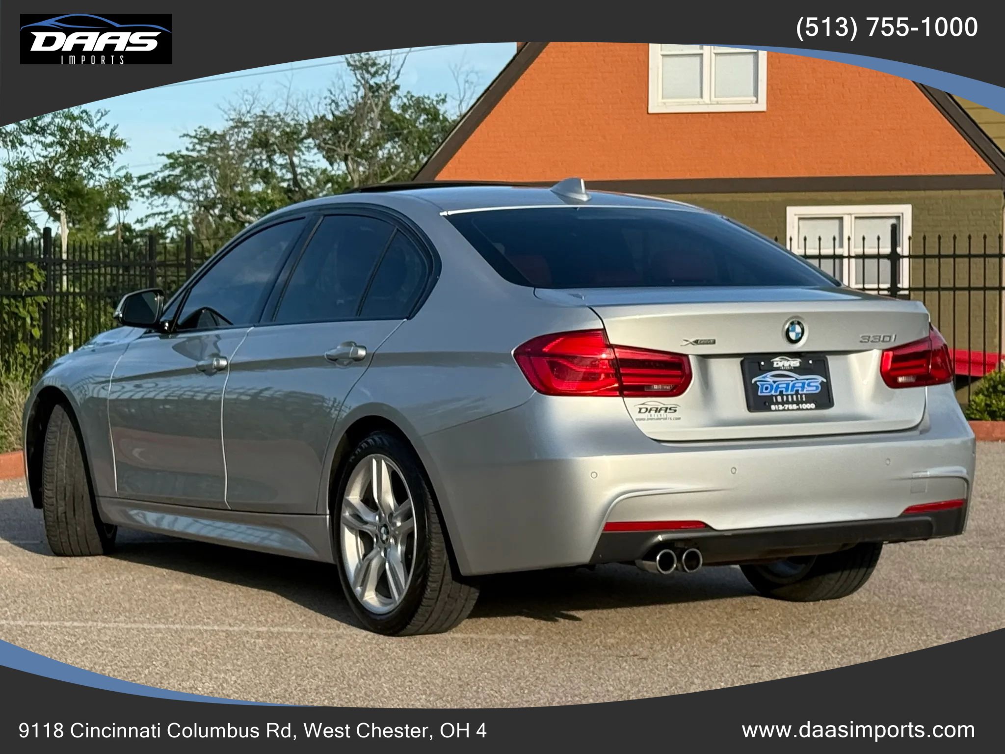 Used 2017 BMW 330i xDrive Sedan AWD/4WD image 8