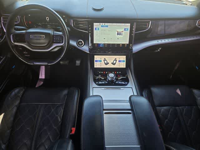 Used 2022 Jeep Grand Wagoneer Series III w/ Rear Seat Video Group 1 AWD/4WD image 10