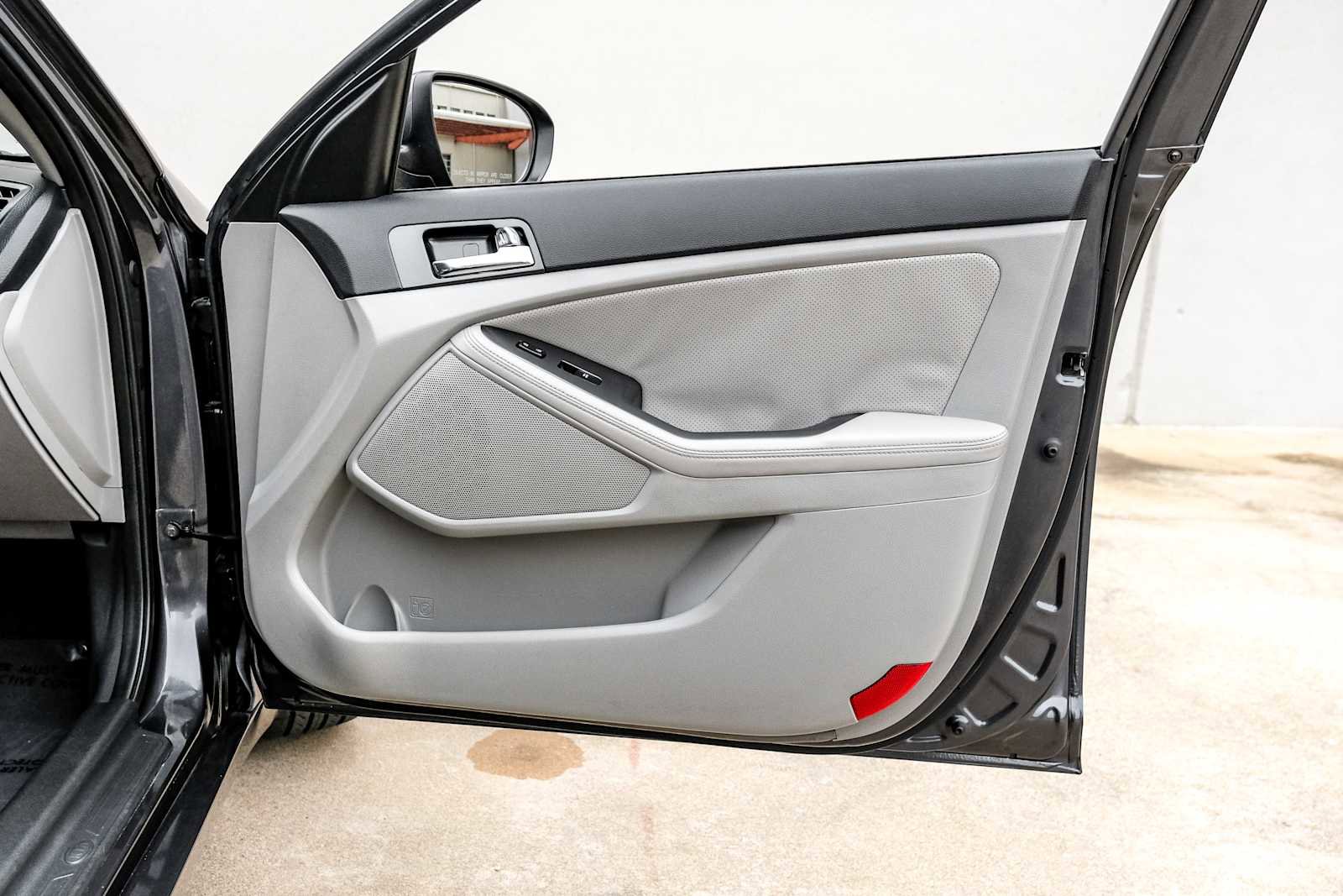 Used 2011 Kia Optima EX image 39