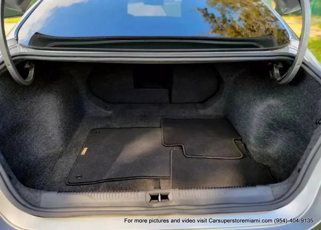 Used 2015 Chrysler 200 S FWD image 36