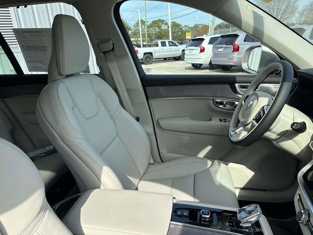 New 2026 Volvo XC90 B6 Ultra w/ Protection Package image 12
