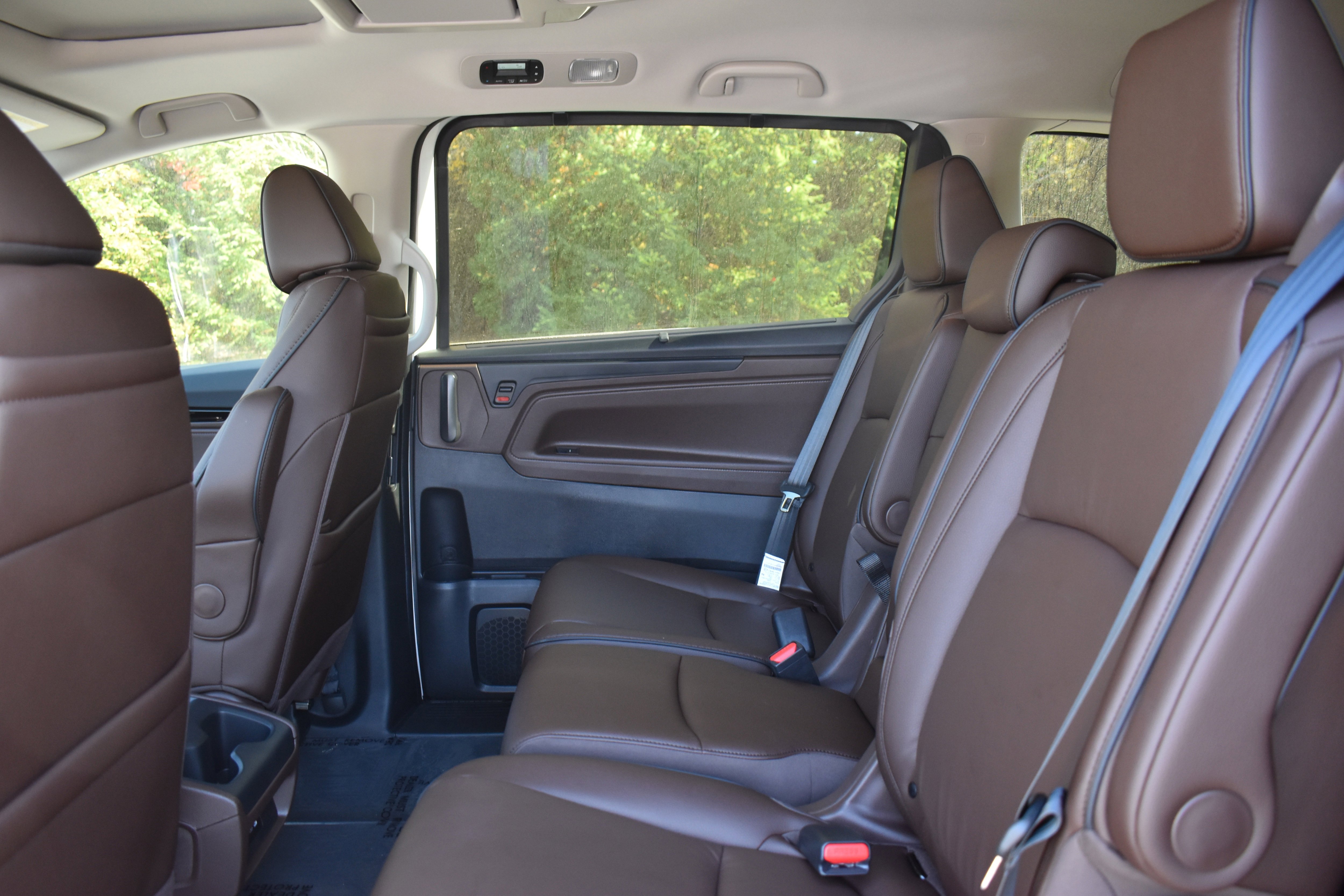 New 2026 Honda Odyssey Touring image 14