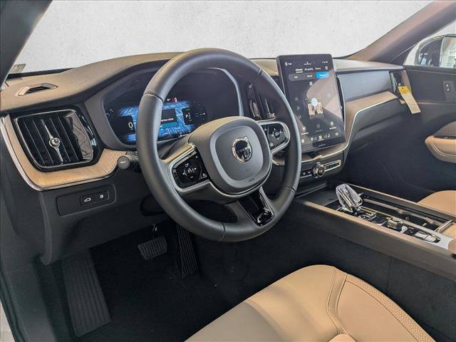 New 2026 Volvo XC60 T8 Plus w/ Climate Package PRO AWD/4WD image 3