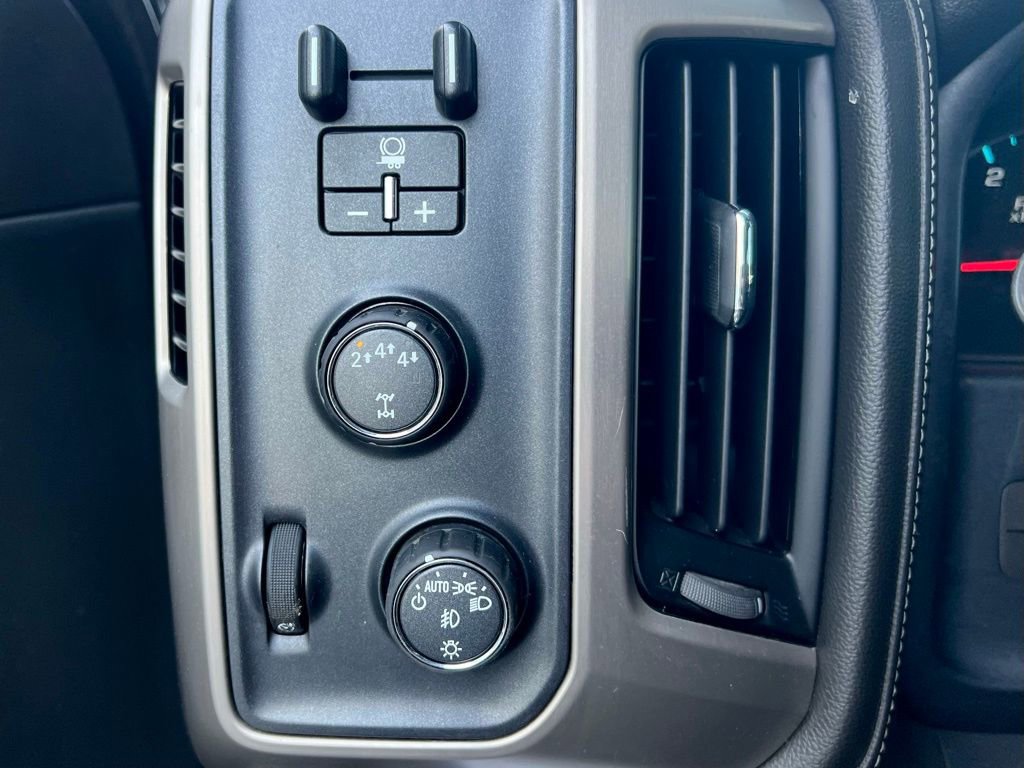 Used 2019 GMC Sierra 2500 Denali w/ Duramax Plus Package image 18