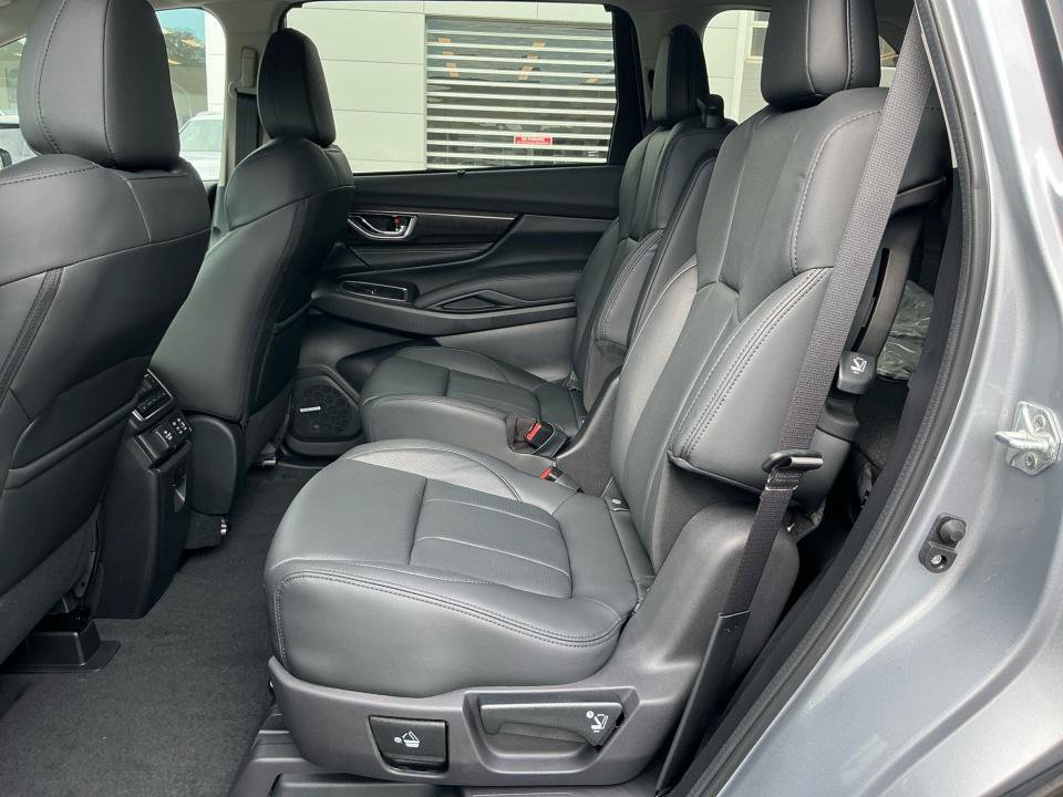 New 2026 Subaru Ascent Touring AWD/4WD image 29