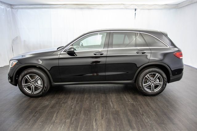 Used 2020 Mercedes-Benz GLC 300 4MATIC w/ Parking Assistance Package image 7