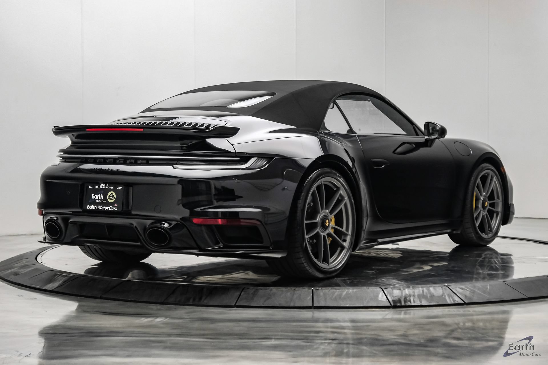Used 2025 Porsche 911 Turbo S w/ Exterior Sport Package AWD/4WD image 22