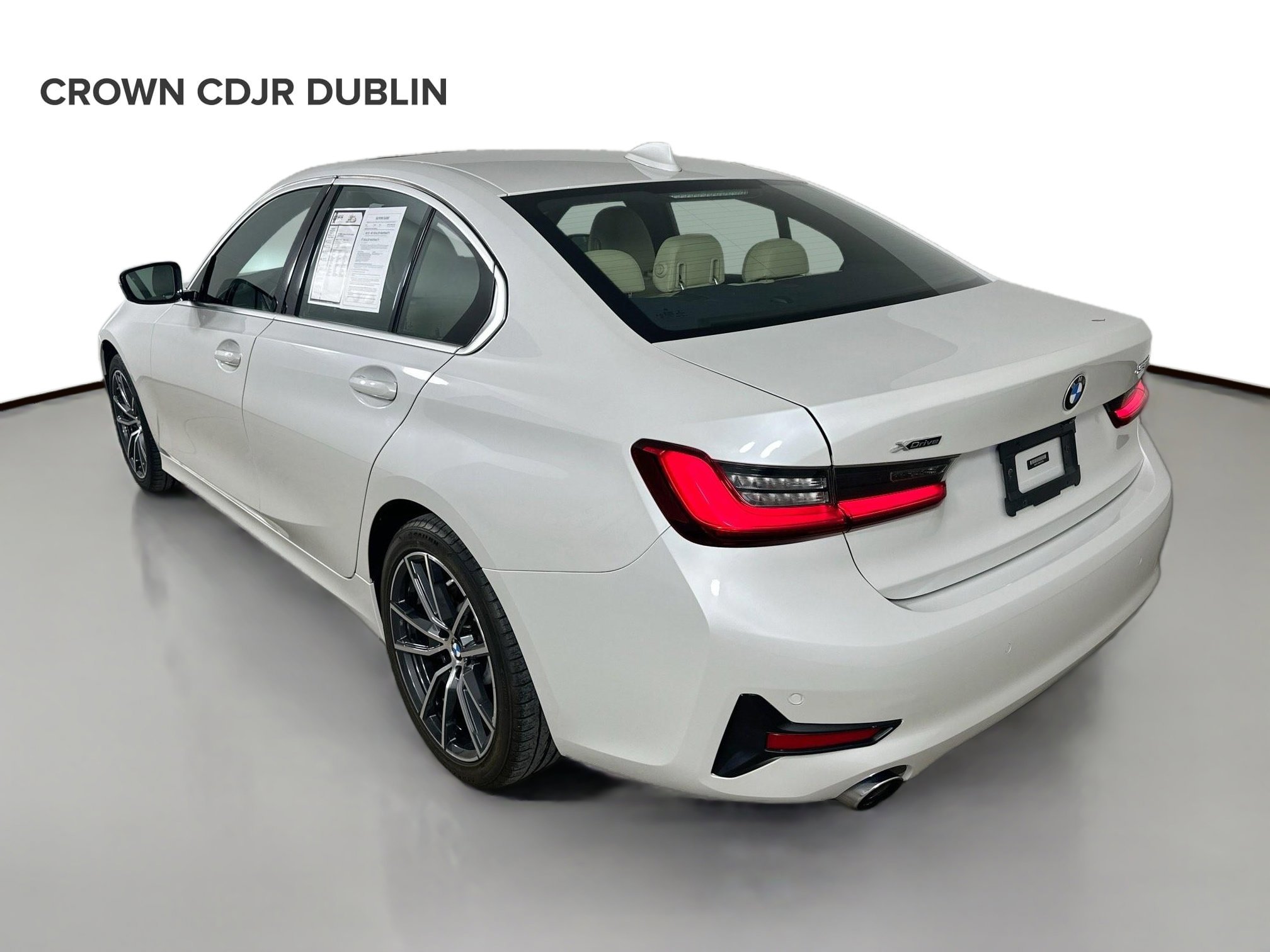 Used 2021 BMW 330i xDrive Sedan AWD/4WD image 8