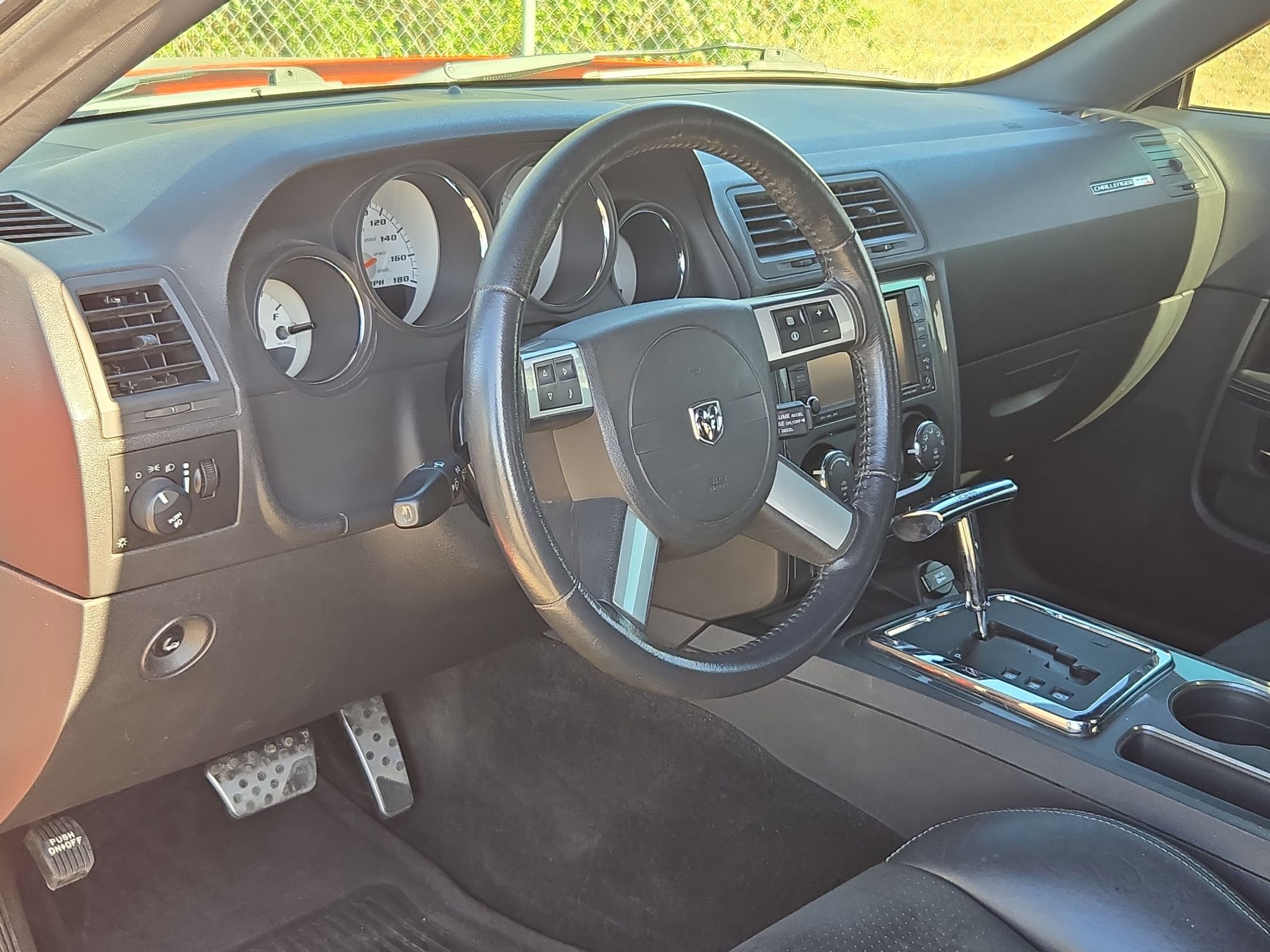 Used 2008 Dodge Challenger SRT8 image 10