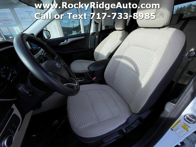 Used 2021 Ford Escape SE image 16