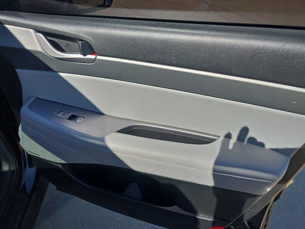 Used 2024 Hyundai Palisade SEL w/ Premium Package image 18