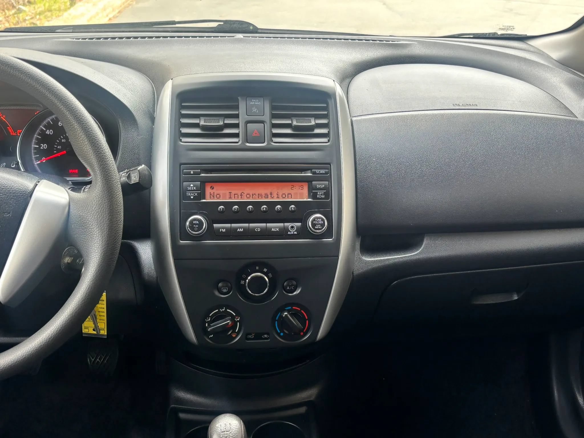 Used 2015 Nissan Versa Note S FWD image 20