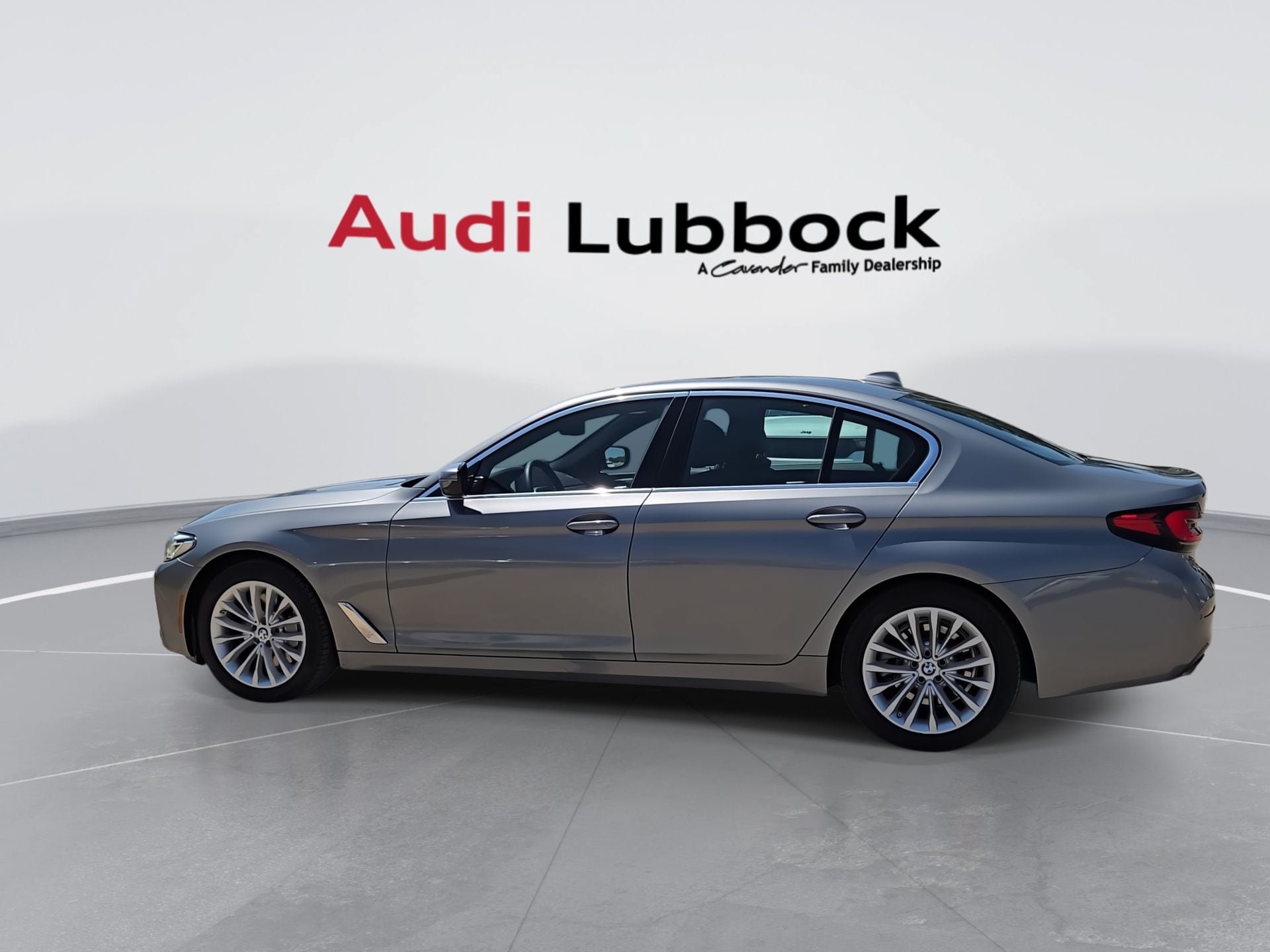 Used 2023 BMW 530i RWD image 6