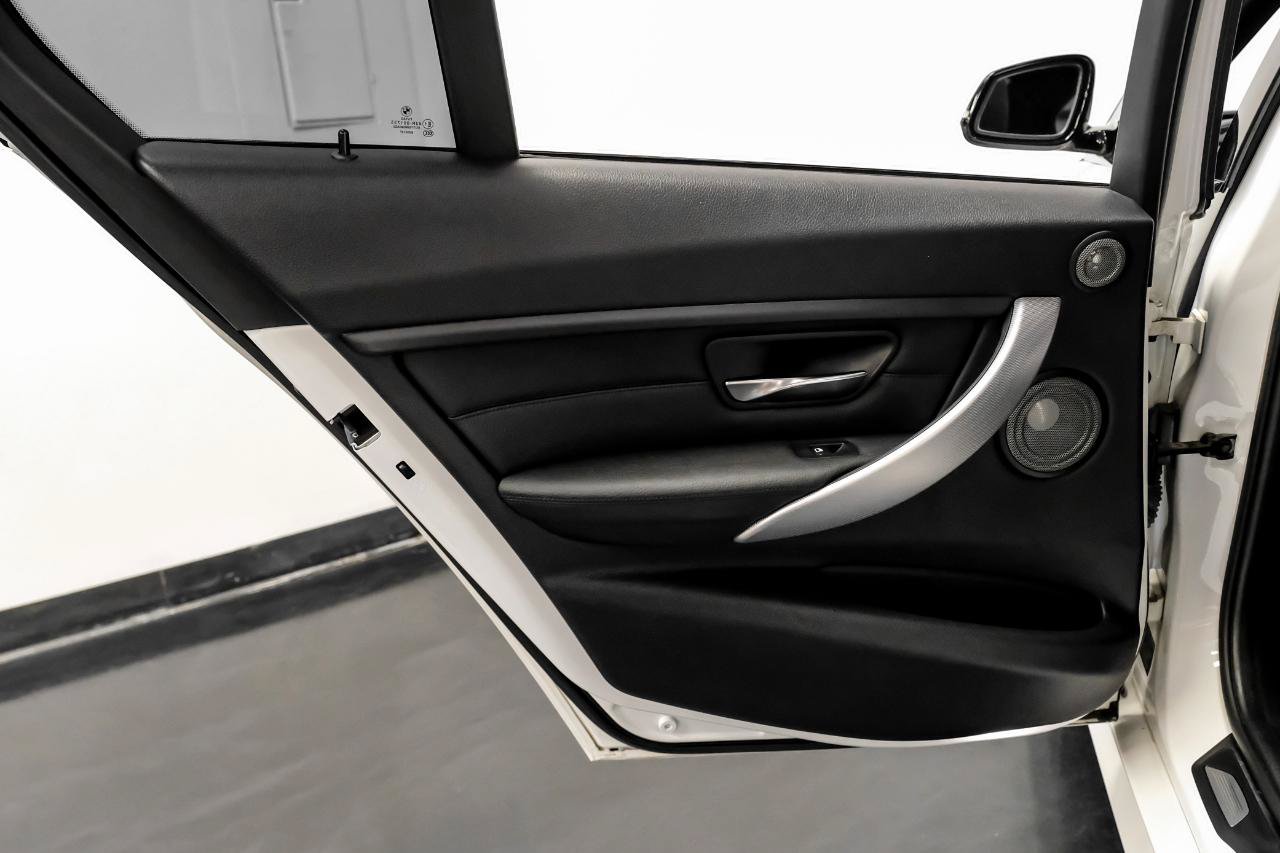 Used 2014 BMW 335i Sedan RWD image 45