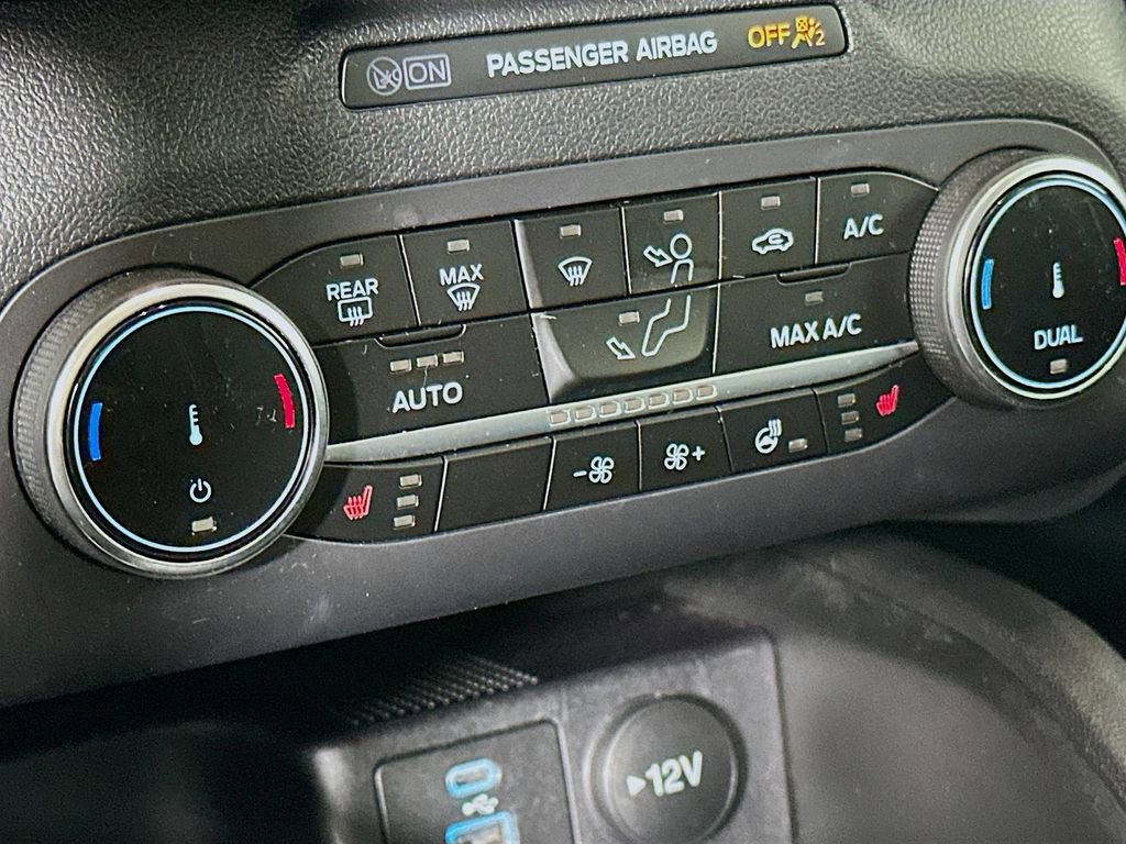 Used 2023 Ford Escape Active image 28