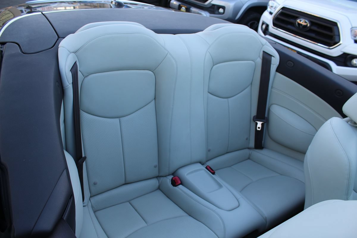 Used 2009 INFINITI G37 Convertible RWD image 25