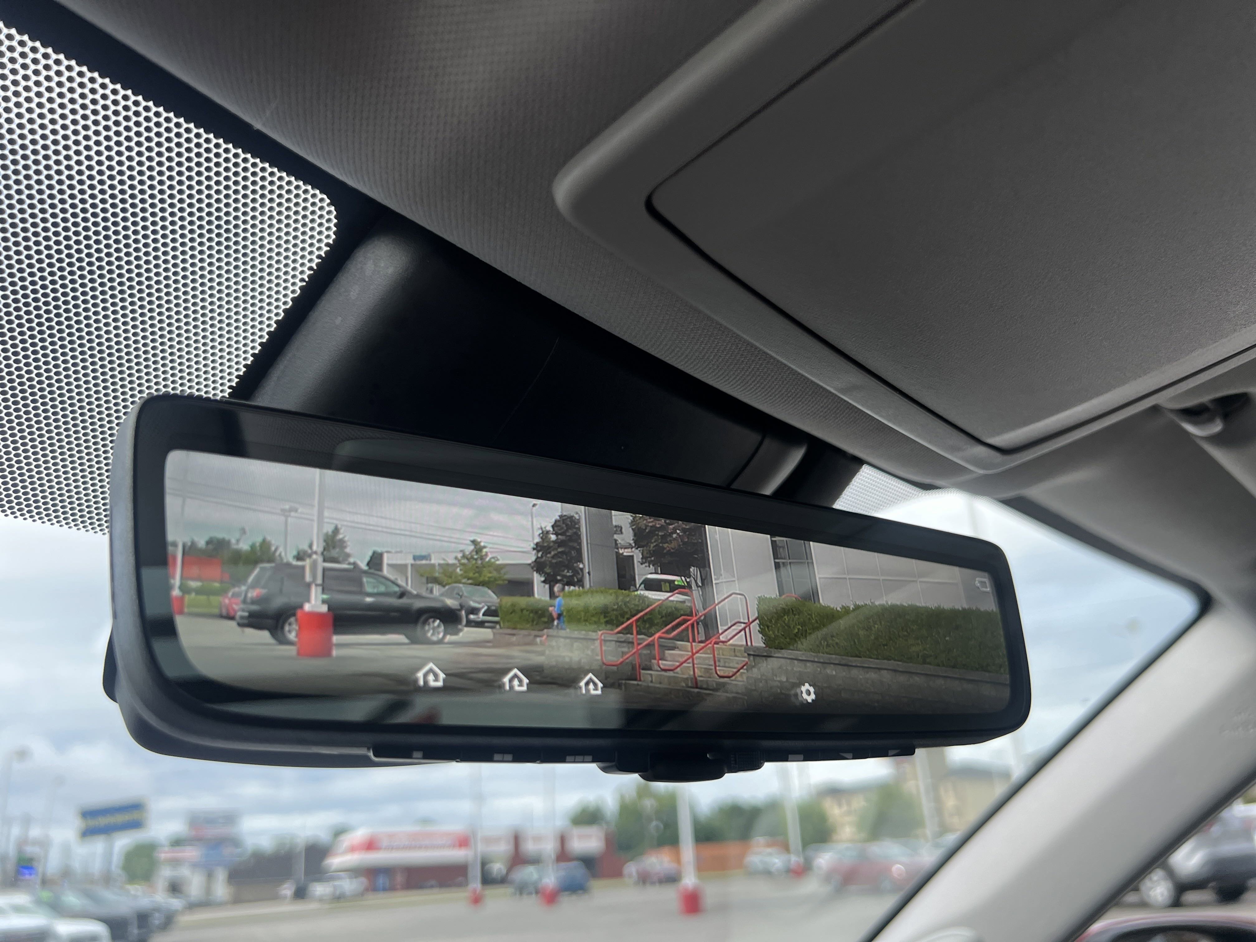 Used 2023 Toyota Highlander Platinum image 34