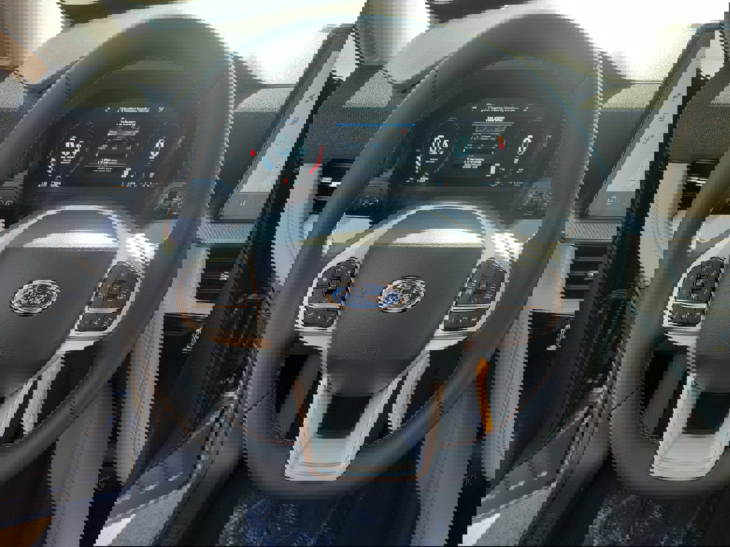 New 2026 Ford Explorer Active image 25