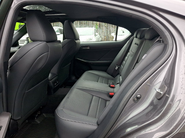Used 2023 Lexus IS 350 F Sport w/ Memory Package AWD/4WD image 10
