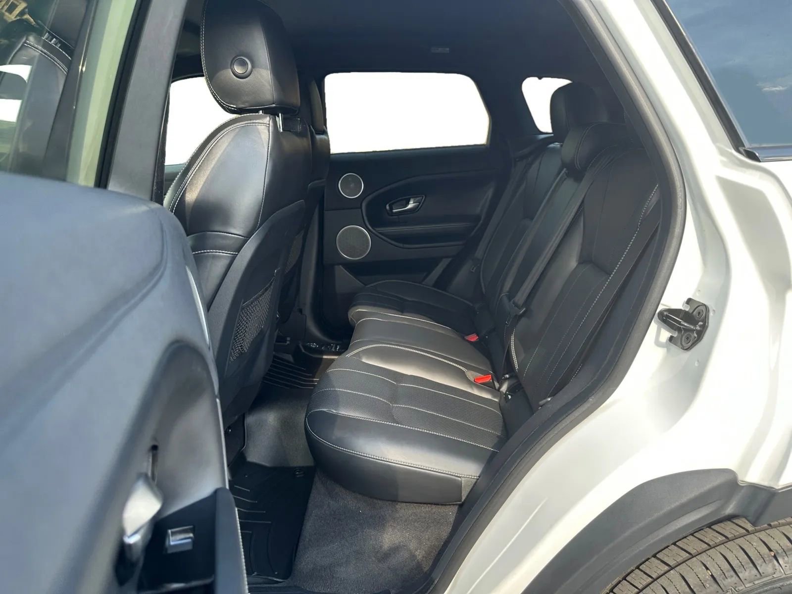 Used 2016 Land Rover Range Rover Evoque HSE AWD/4WD image 17