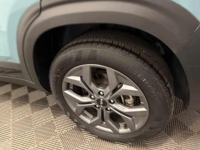 Certified 2024 Kia Seltos S AWD/4WD image 31