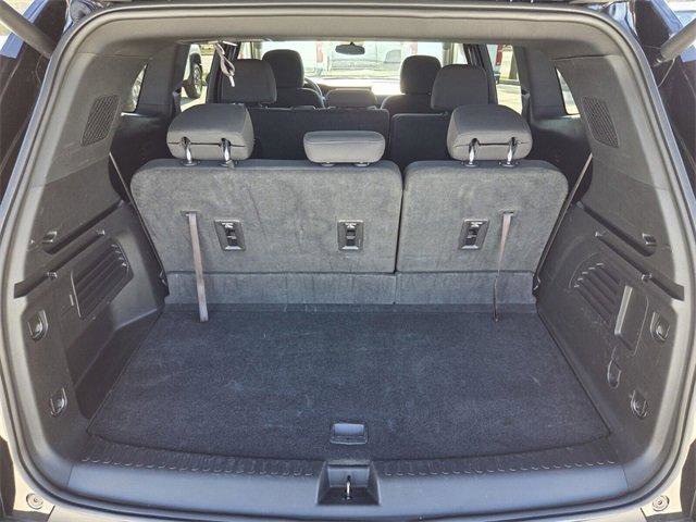 Used 2025 GMC Acadia Elevation image 14