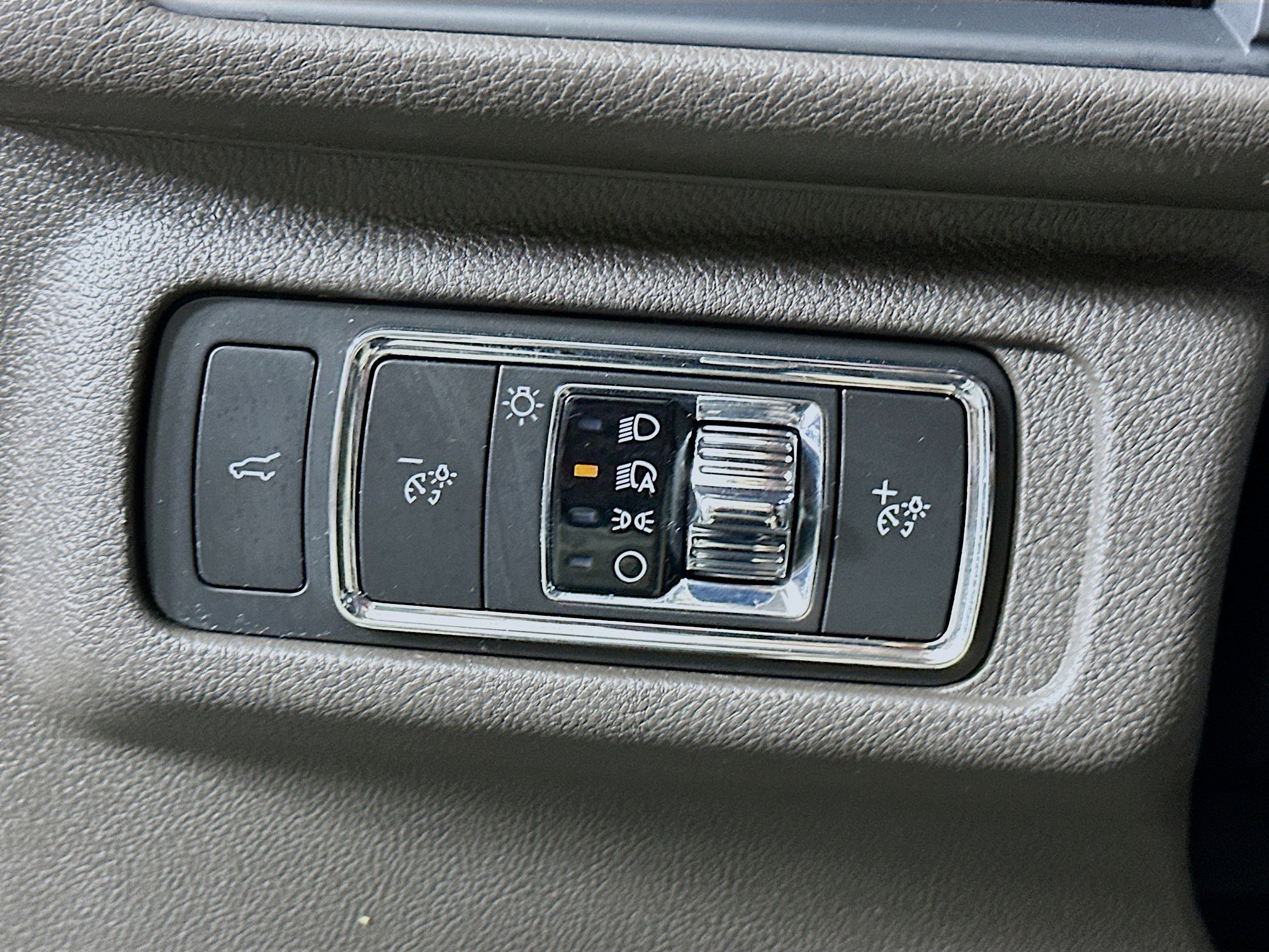 Used 2022 Lincoln Corsair AWD w/ Equipment Group 101A image 17