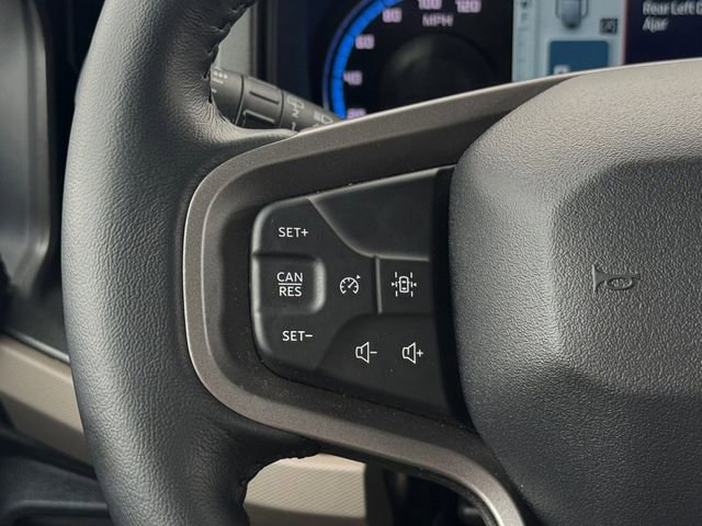 Used 2024 Ford Bronco Big Bend image 11