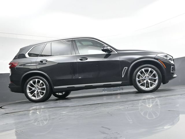 Used 2023 BMW X5 xDrive40i AWD/4WD image 36