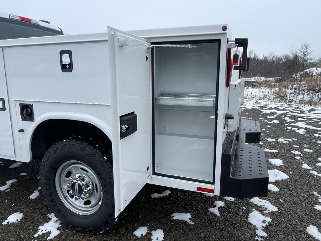 New 2025 Ford F350 XL w/ XL Off-Road Package image 29