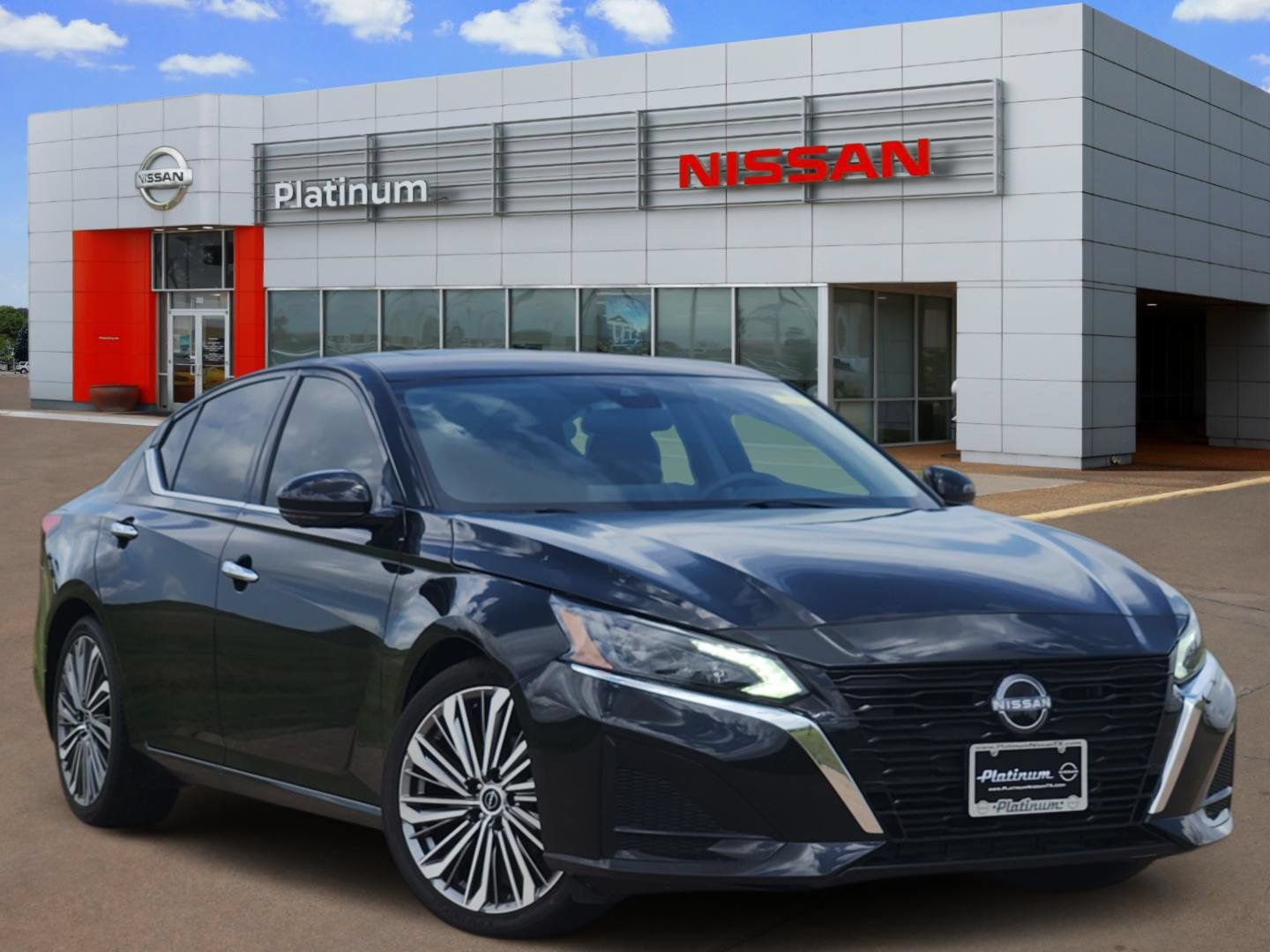 Certified 2025 Nissan Altima 2.5 SL FWD image 1