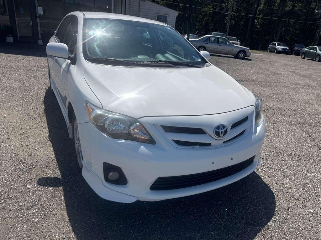 Used 2013 Toyota Corolla S FWD image 15