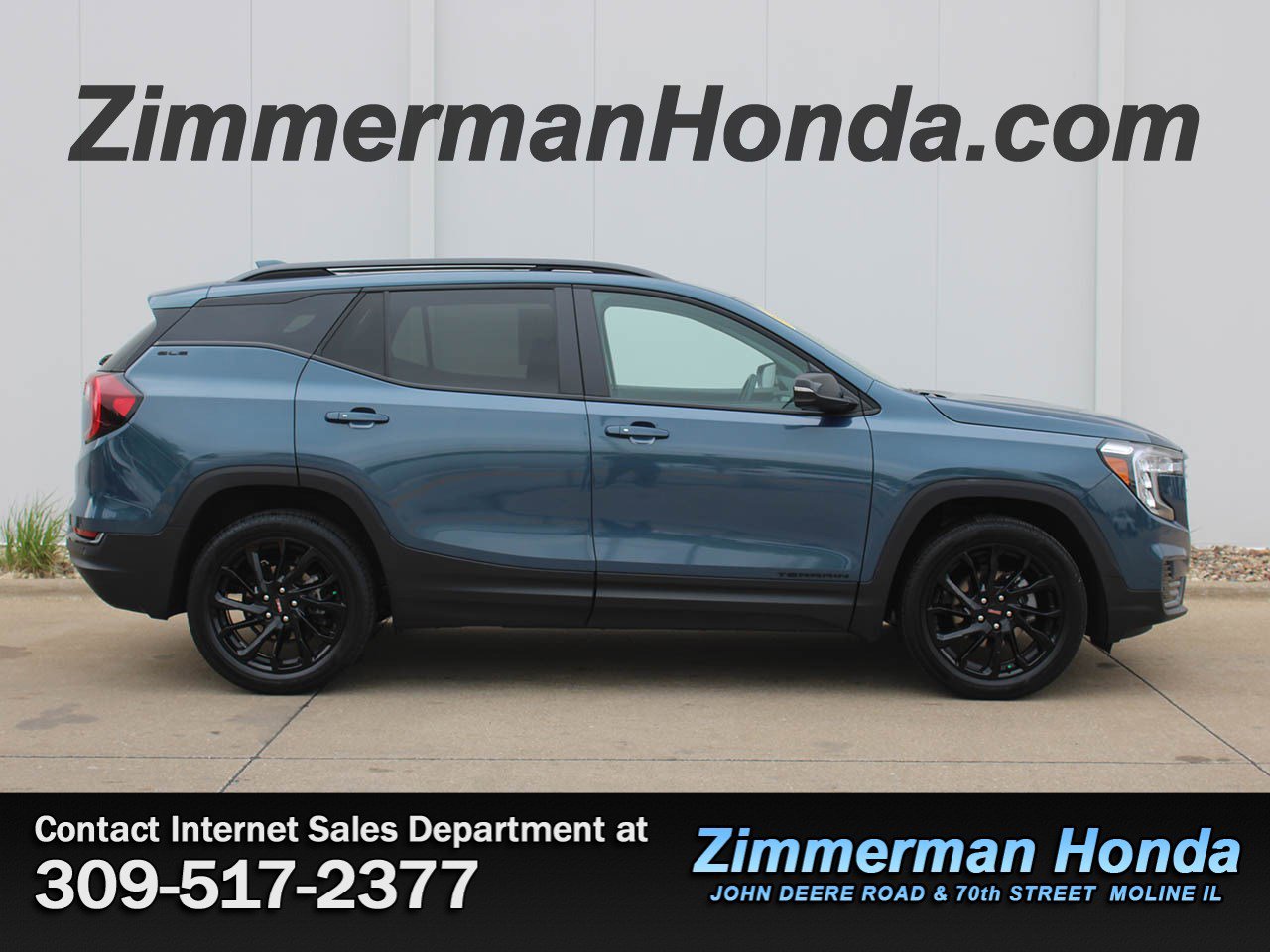 Used 2024 GMC Terrain SLE w/ Driver Convenience Package AWD/4WD image 1