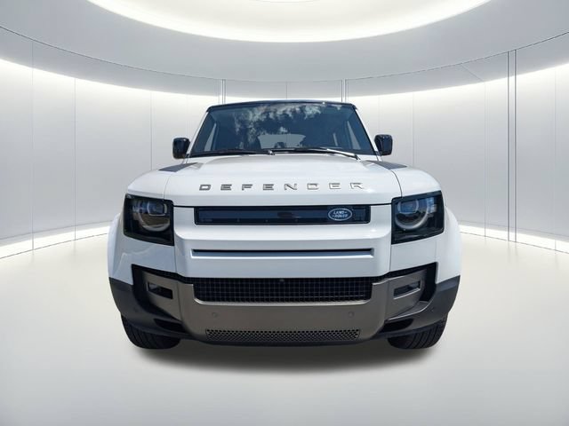 Used 2026 Land Rover Defender 110 S AWD/4WD image 8