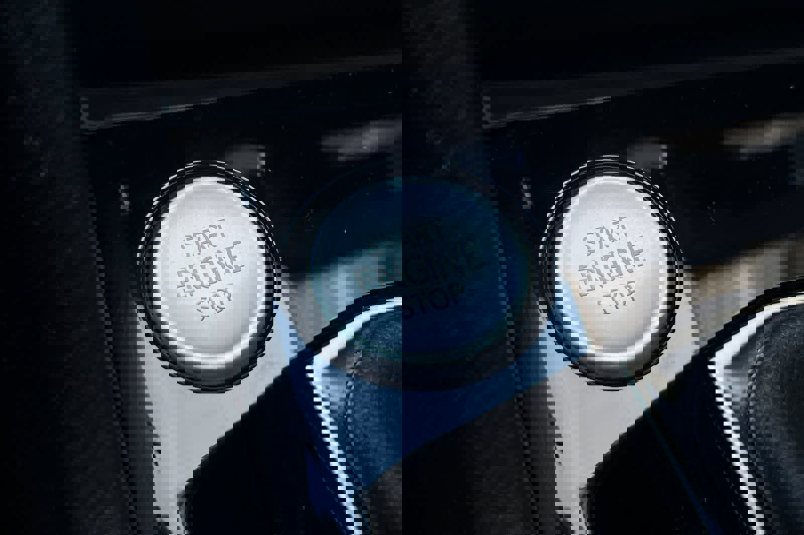 Used 2023 Volkswagen Taos SEL image 25